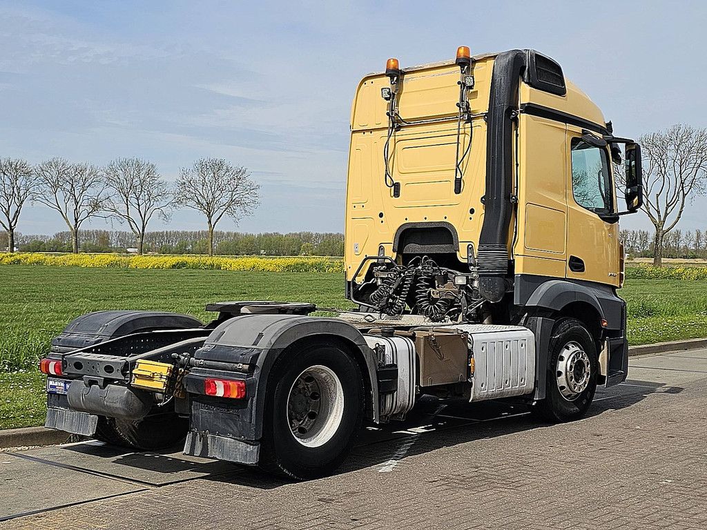 MERCEDES-BENZ ACTROS 1843