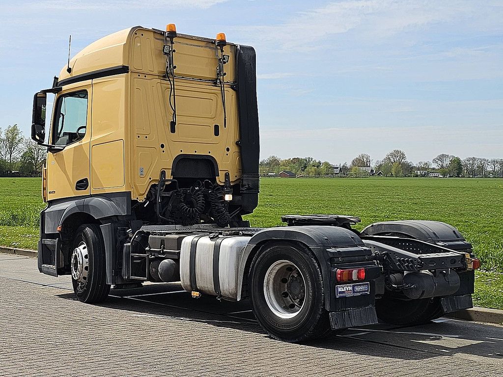 MERCEDES-BENZ ACTROS 1843