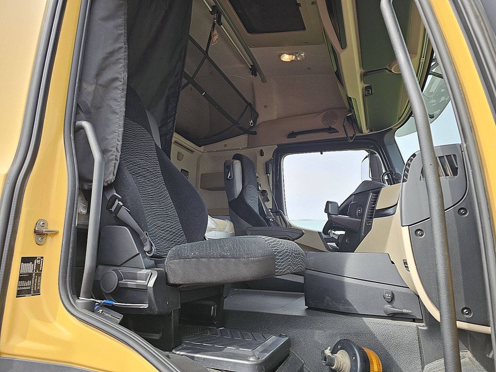 MERCEDES-BENZ ACTROS 1843