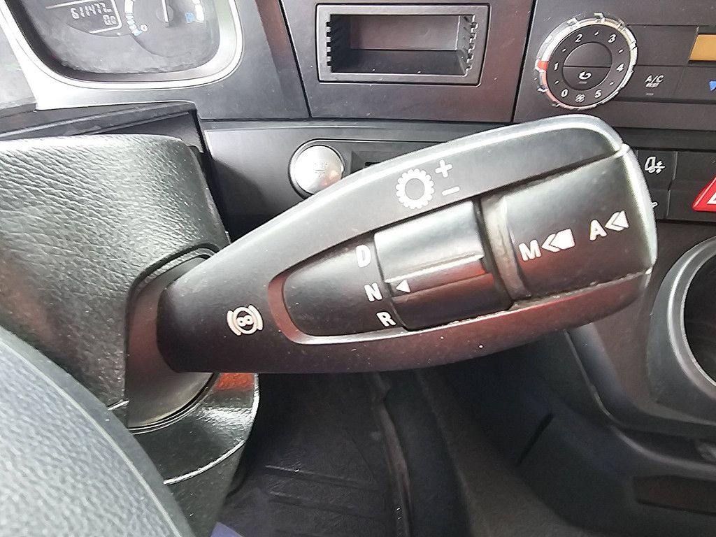 MERCEDES-BENZ ACTROS 1843