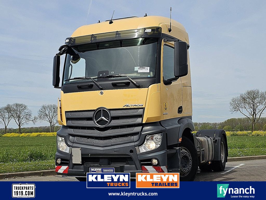 MERCEDES-BENZ ACTROS 1843