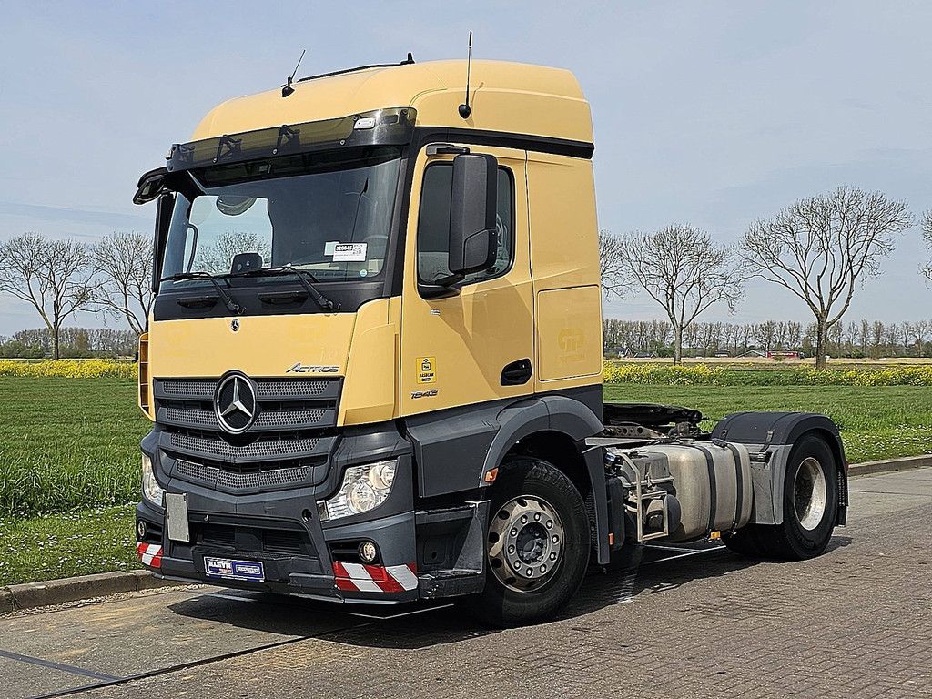 MERCEDES-BENZ ACTROS 1843