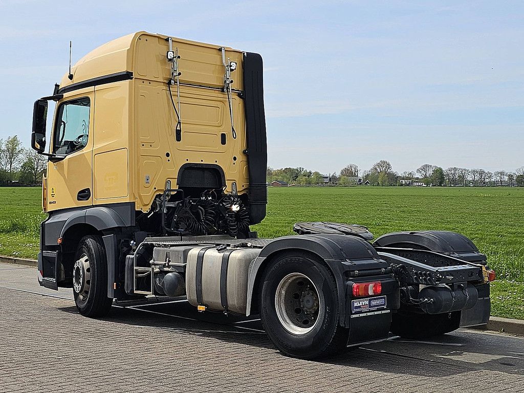 MERCEDES-BENZ ACTROS 1843