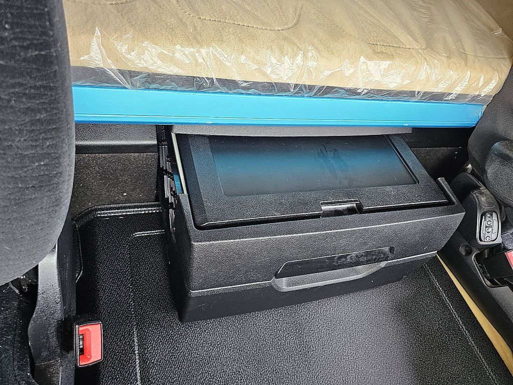 MERCEDES-BENZ ACTROS 1843