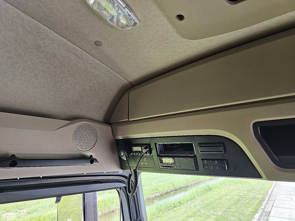 MERCEDES-BENZ ACTROS 1843