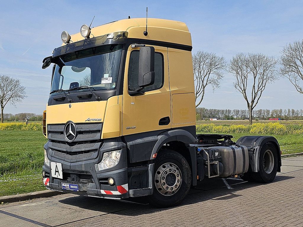 MERCEDES-BENZ ACTROS 1843