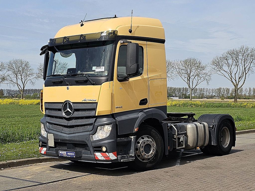 MERCEDES-BENZ ACTROS 1843