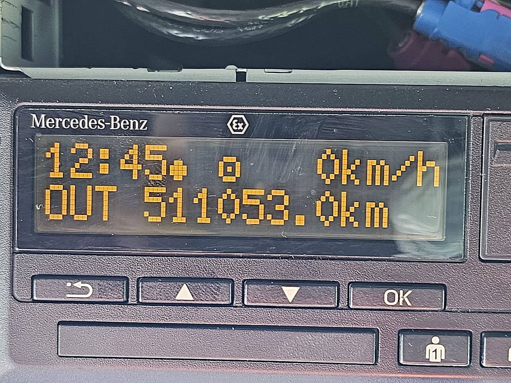 MERCEDES-BENZ ACTROS 1843