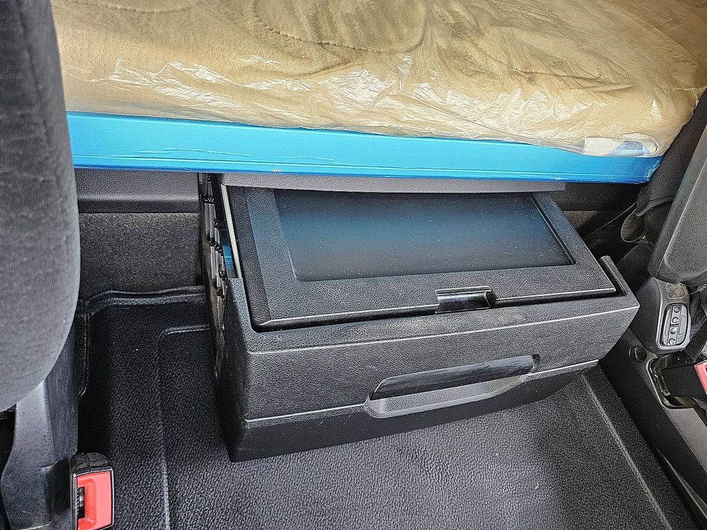 MERCEDES-BENZ ACTROS 1843