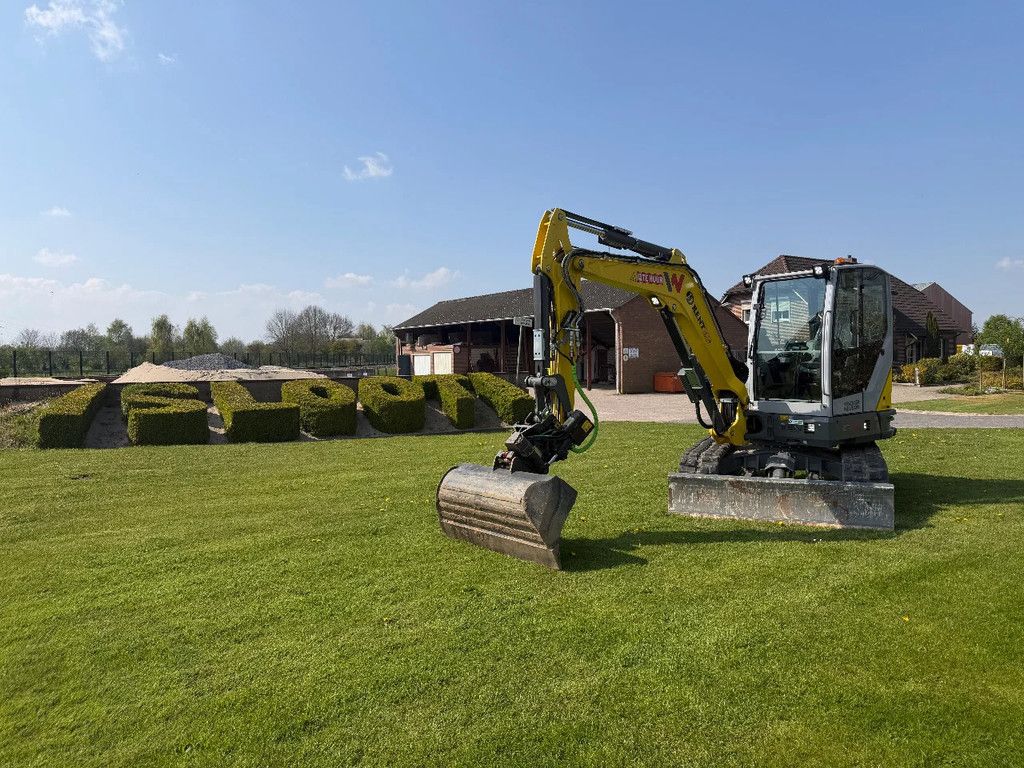 WACKER NEUSON ET58 + Steelwrist X06 S40