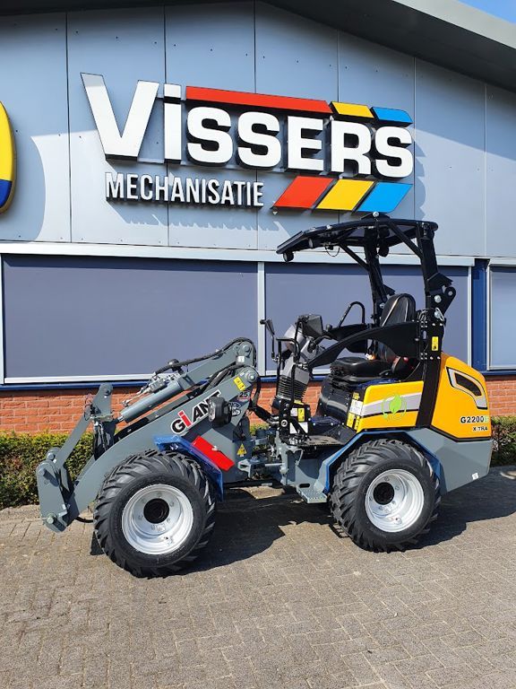 Giant Tobroco Giant G2200E X-TRA loader