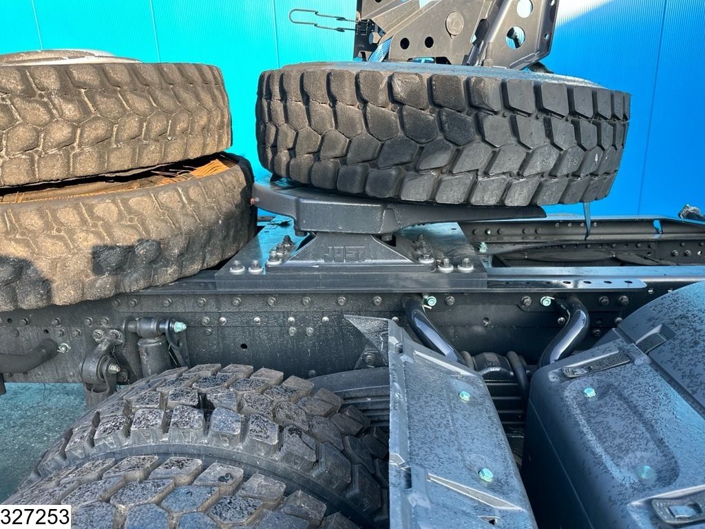 MAN TGS 33 440 6x4, Steel suspension, not used