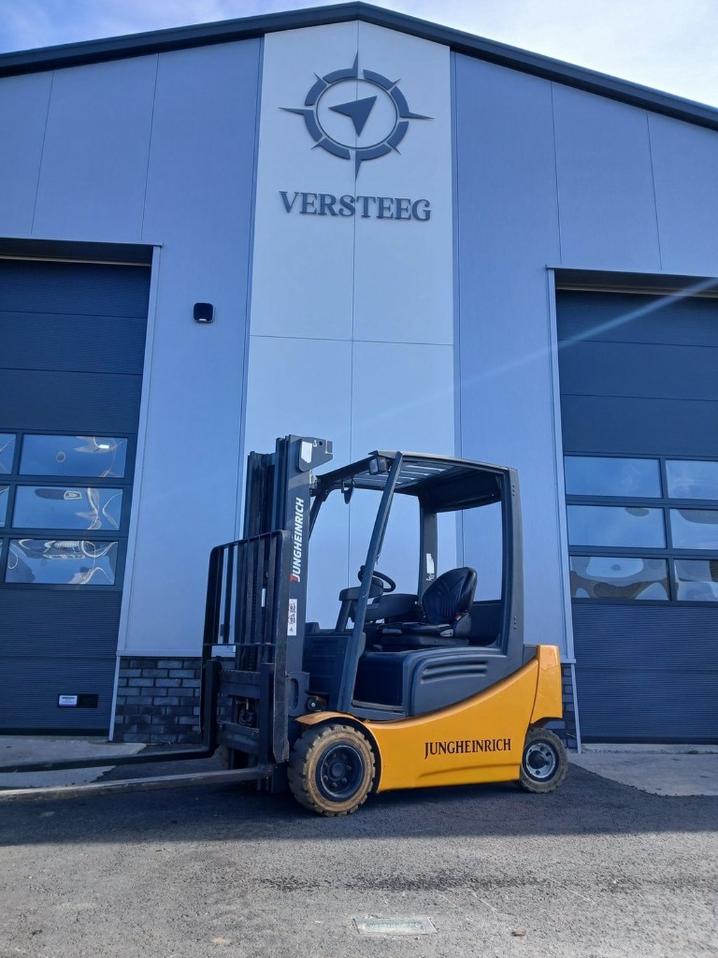 Jungheinrich EFG 320