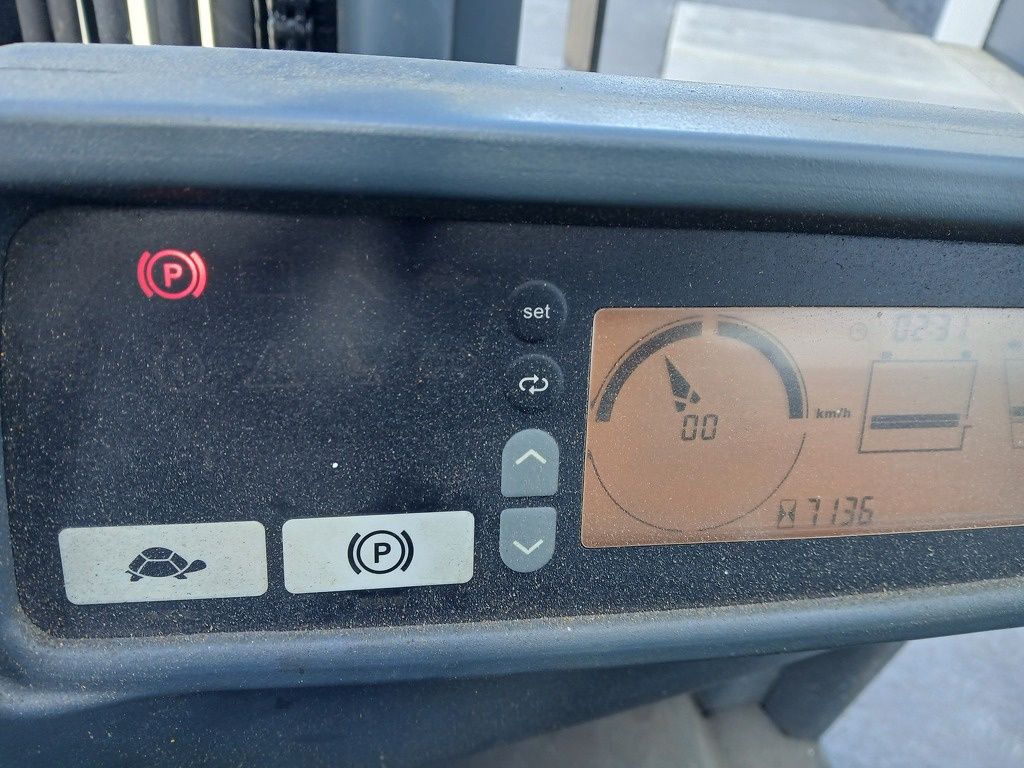 Jungheinrich EFG 320