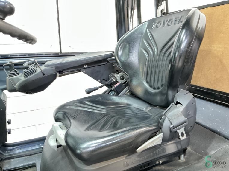 Gabelstapler LPG Toyota 02-7 FG 40 2008 3.+4. Ventil