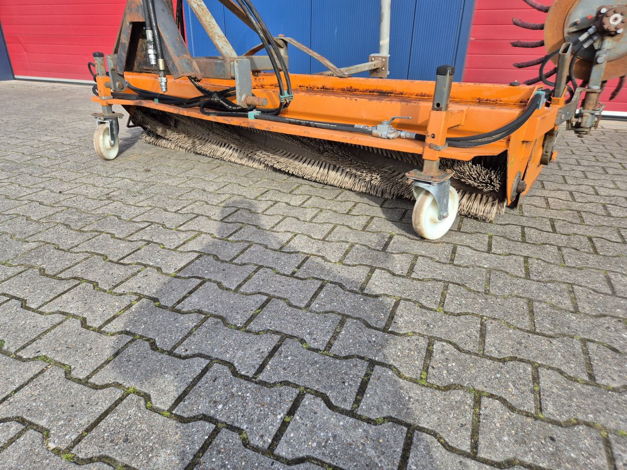 BEMA 2300 VEEGMACHINE MET ZIJBORSTEL PRIJS MARGE