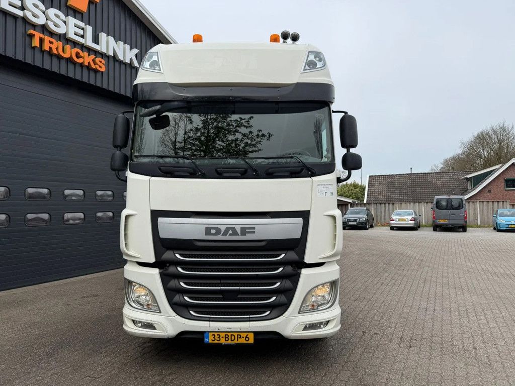 DAF XF 460 4x2 SSC Super Space NL Truck