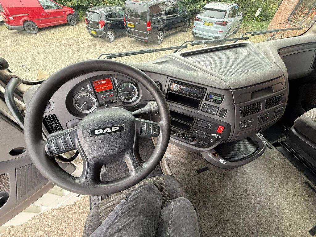 DAF XF 460 4x2 SSC Super Space NL Truck