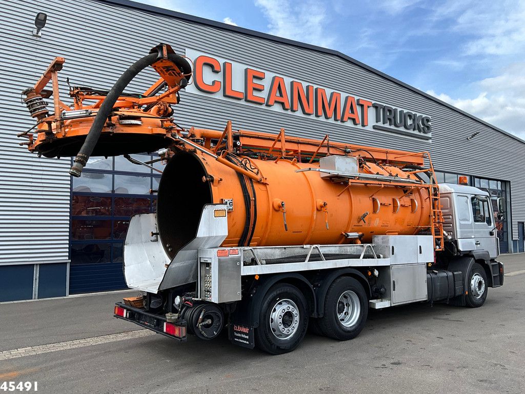 MAN 26.400 Kroll 14.5m³ kolkenzuiger Euro 2 Manual Gearbox