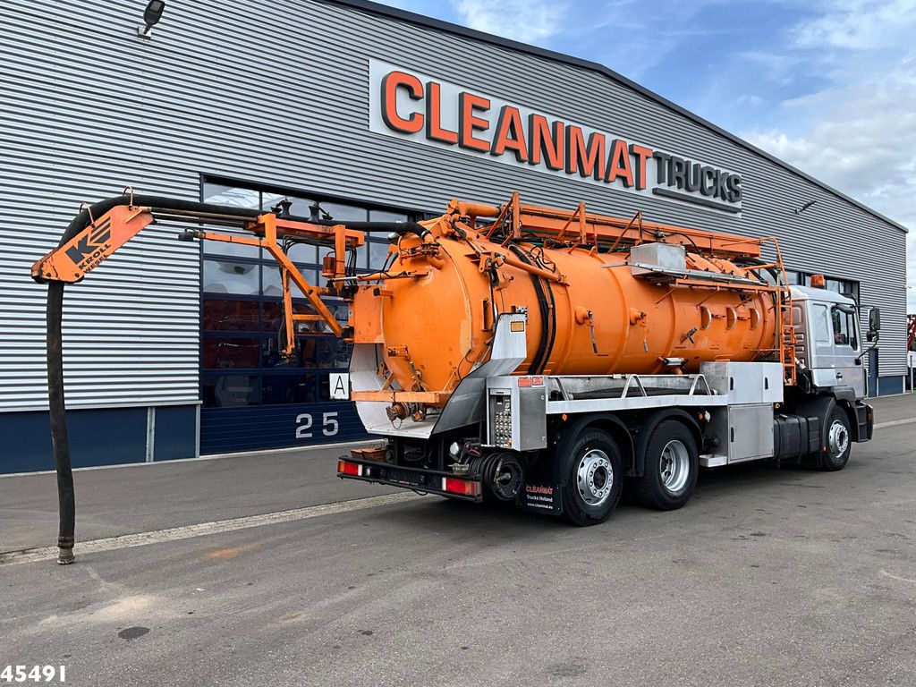 MAN 26.400 Kroll 14.5m³ kolkenzuiger Euro 2 Manual Gearbox