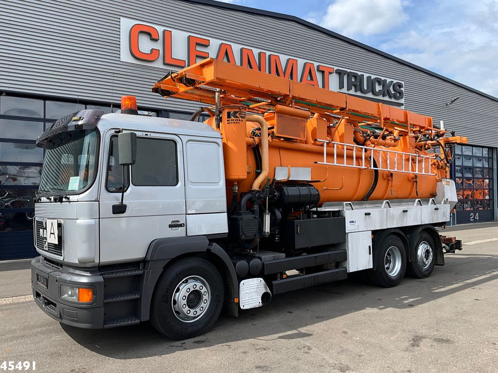 MAN 26.400 Kroll 14.5m³ kolkenzuiger Euro 2 Manual Gearbox