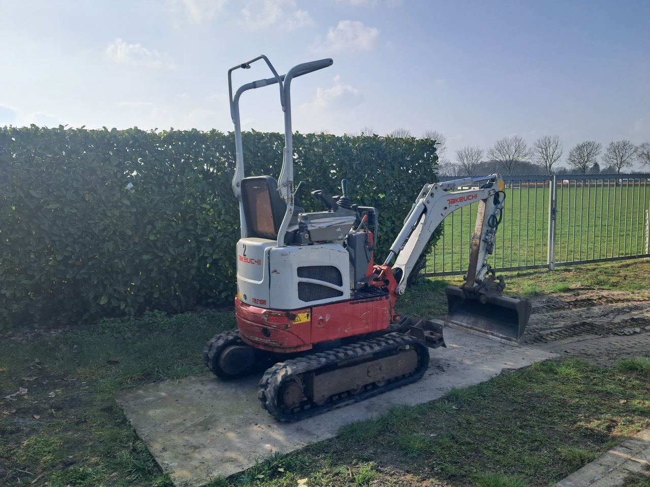 Minigraver Takeuchi TB210 / Sloop-sorteer ( Bj 2018 ) Minikraan