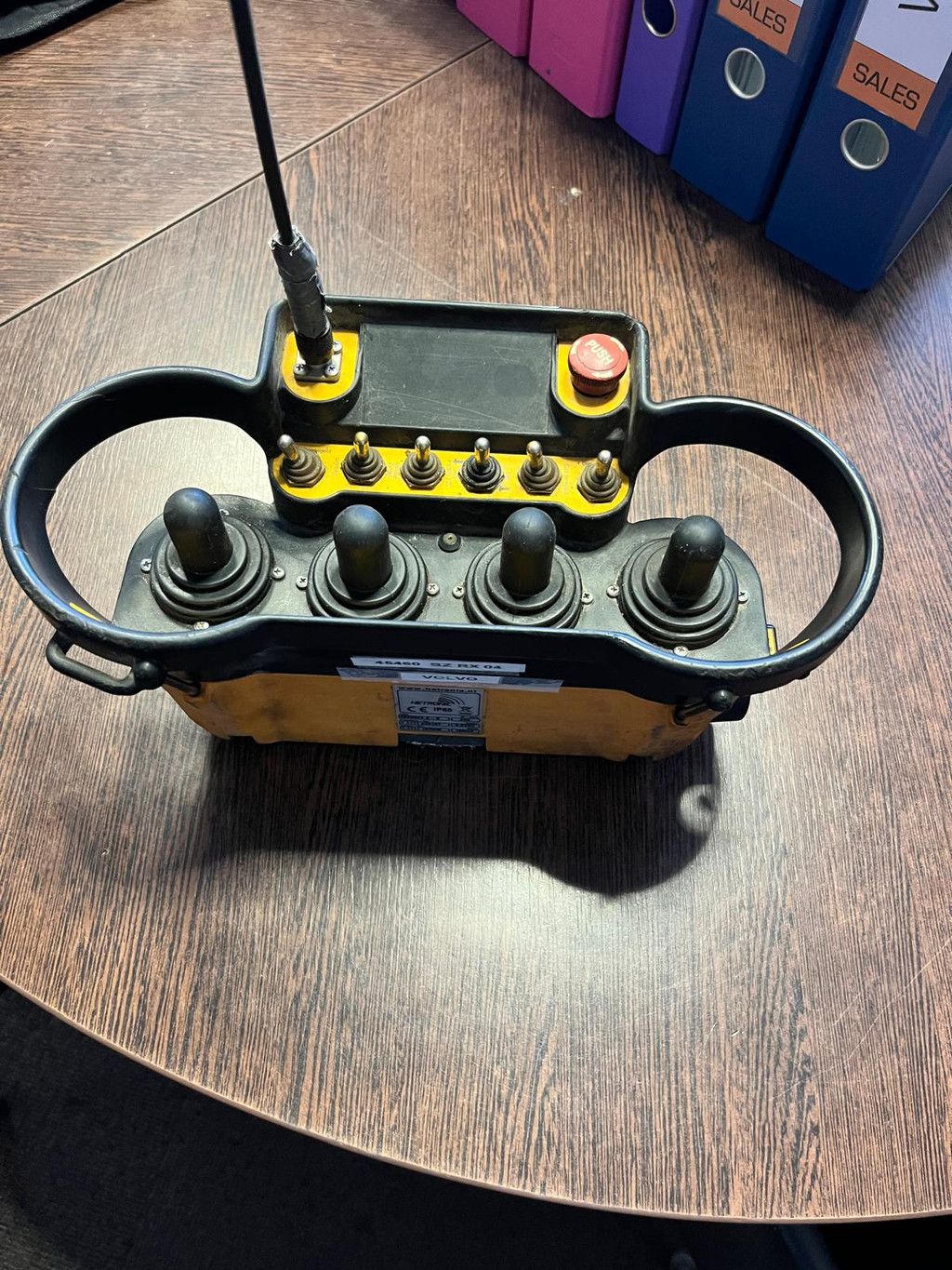 Volvo FMX 420 6x4 Wiedemann 12m³ Combi kolkenzuiger