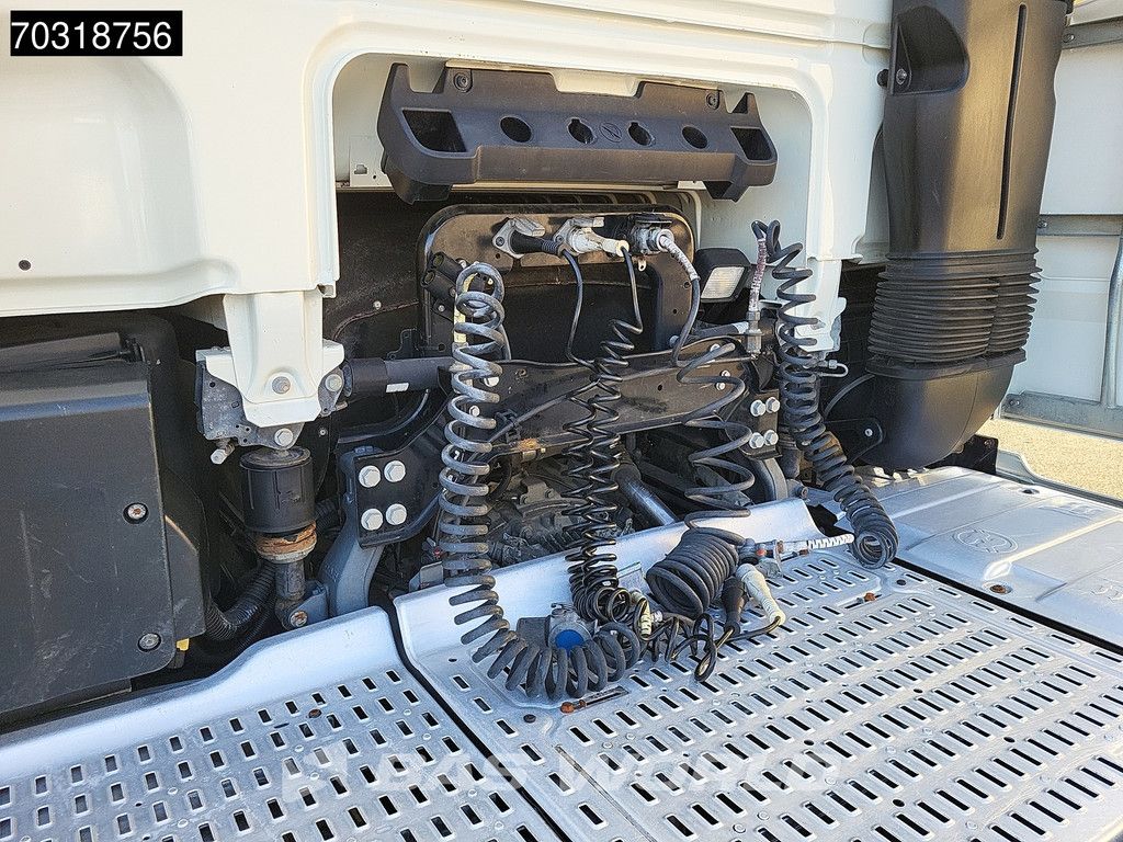 DAF XF 460 4X2 SSC Retarder 2xTanks Standklima