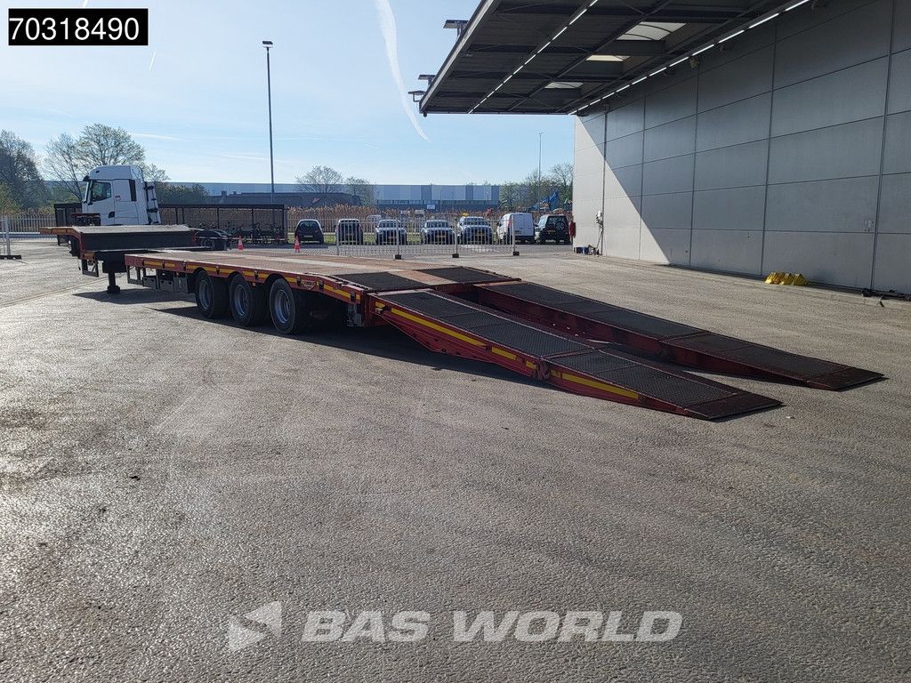 Broshuis E-2190/27 Extendable 3x Steering Axles Winch Ramps