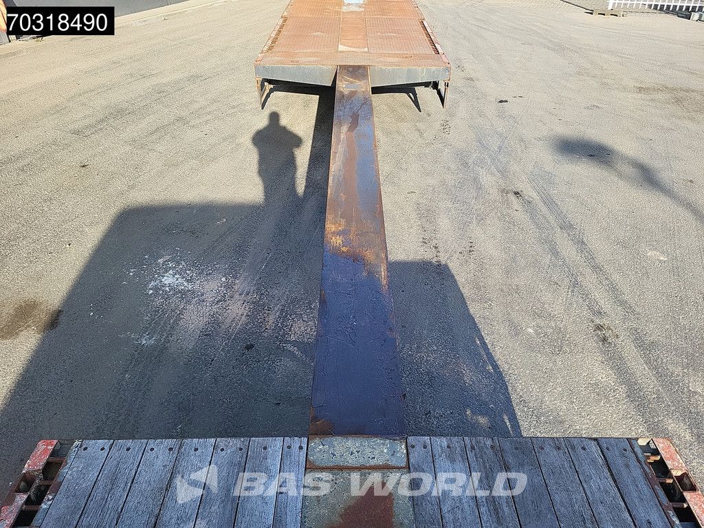 Broshuis E-2190/27 Extendable 3x Steering Axles Winch Ramps