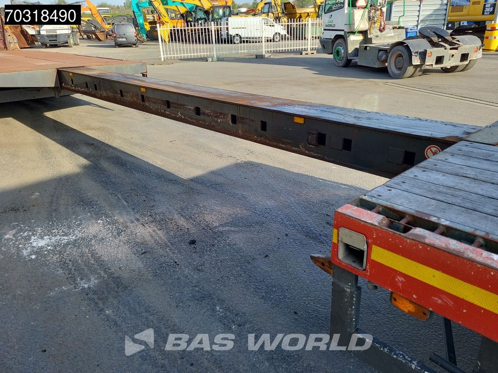 Broshuis E-2190/27 Extendable 3x Steering Axles Winch Ramps