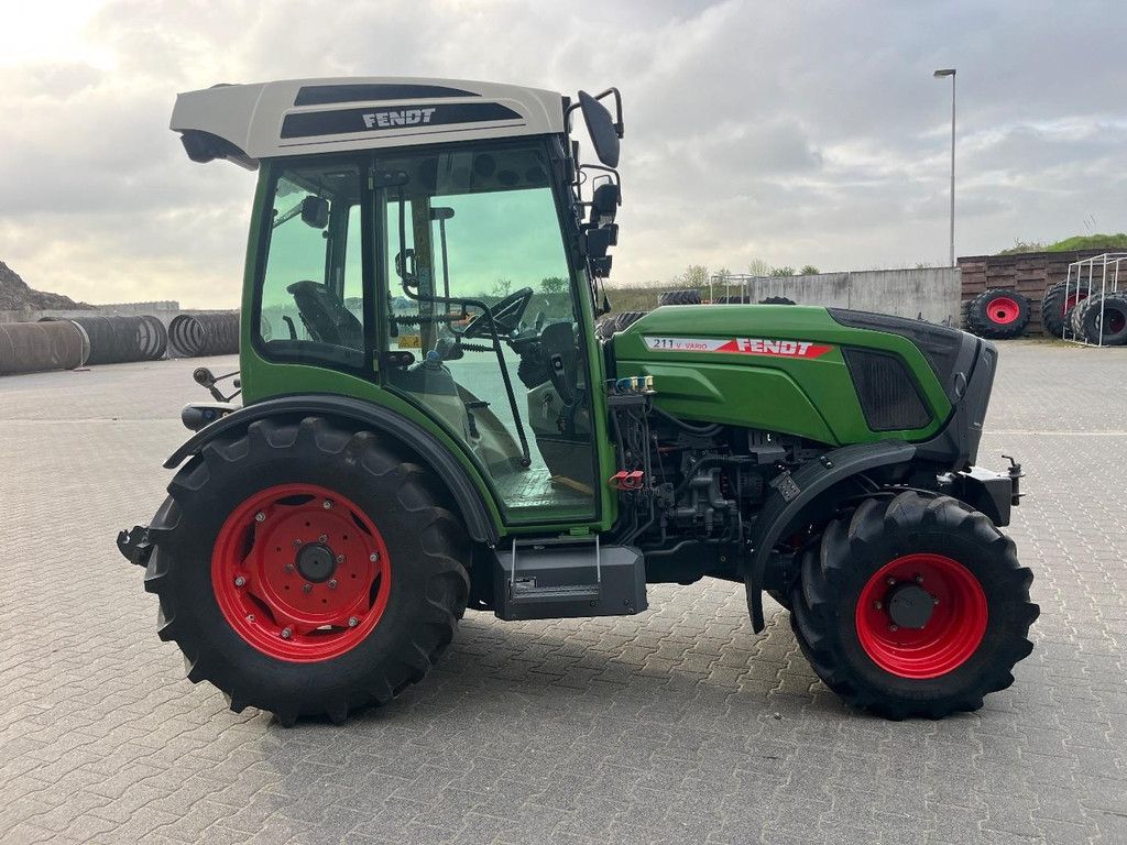 FENDT 211 WG4630
