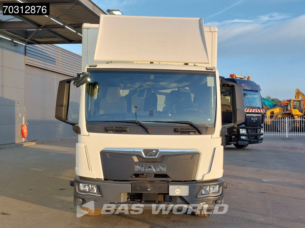 MAN TGL 12.250 4X2 12tonner Automatic 1500kg Ladebordwand Euro 6