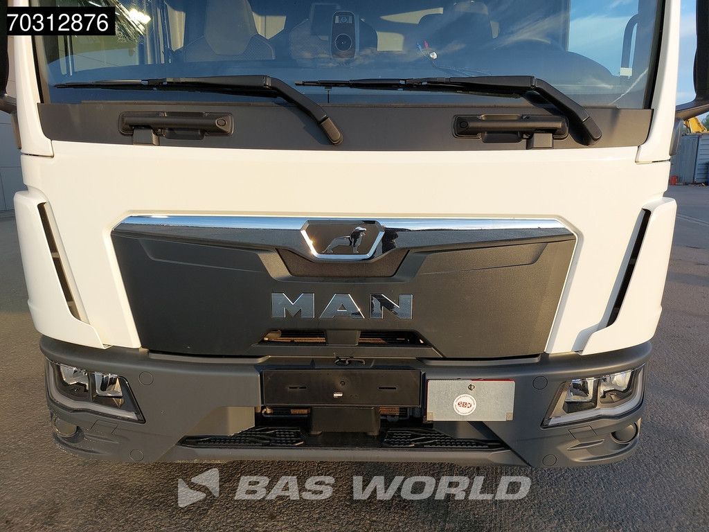 MAN TGL 12.250 4X2 12tonner Automatic 1500kg Ladebordwand Euro 6