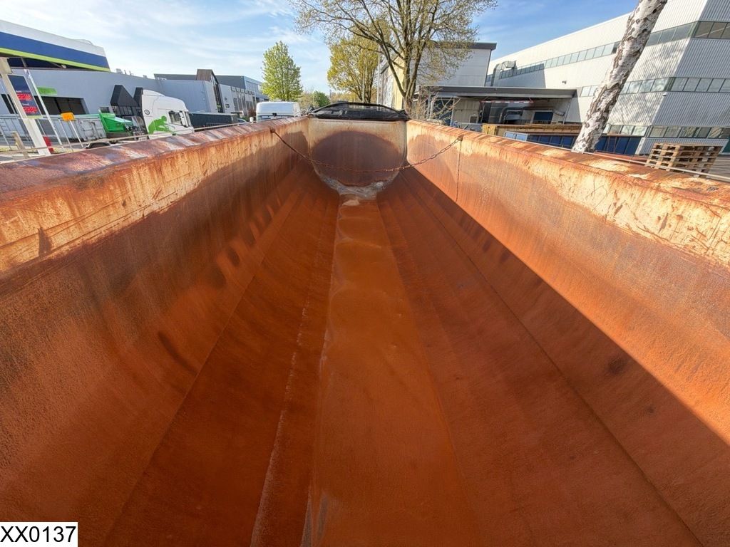 Fruehauf kipper 26 m3