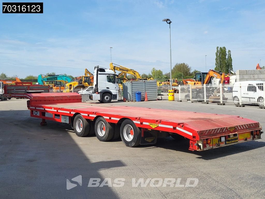 Broshuis E-2190/27 6.80M Extendable 3x Steering Axles