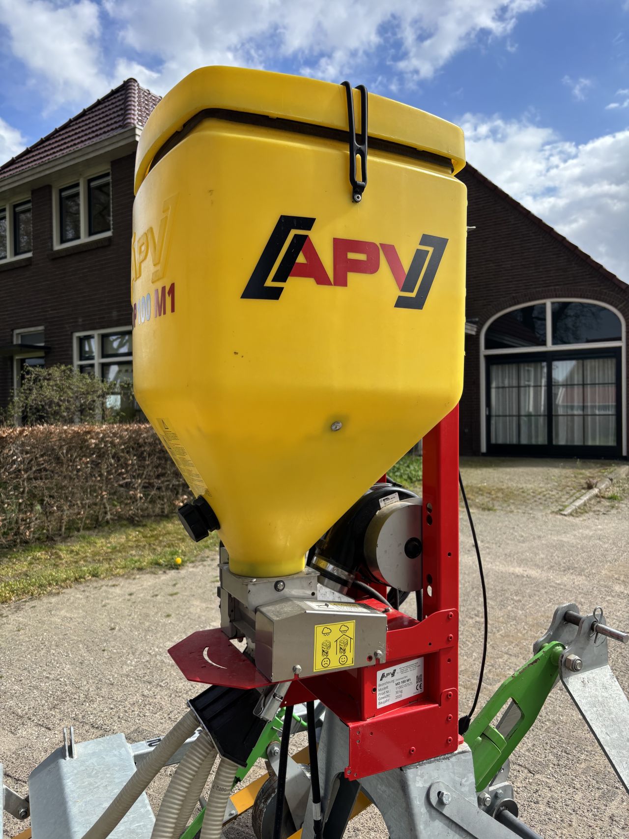 Joskin scariflex 2.40 weidebeluchter doorzaaimachine