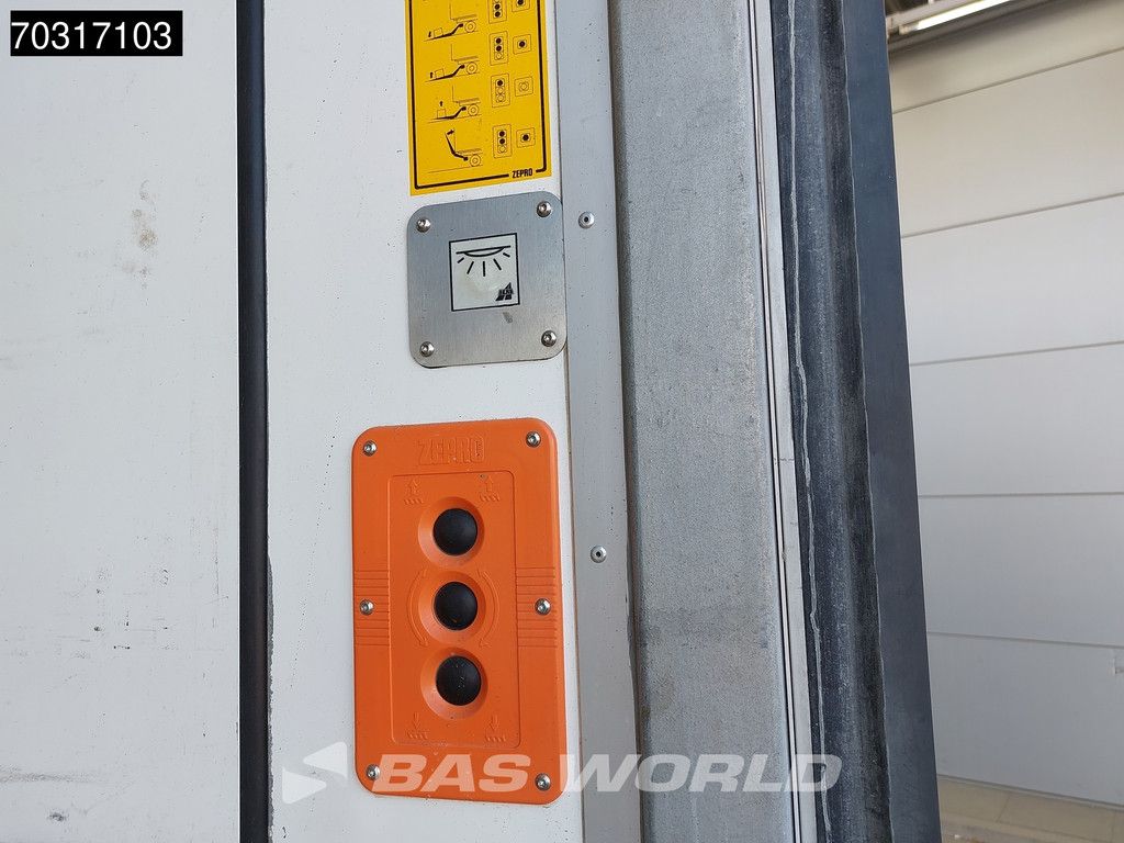 Scania P P450 6X2 Full Air suspension Lift-axle 2000kg Ladebordwand Automatic ACC Euro 6