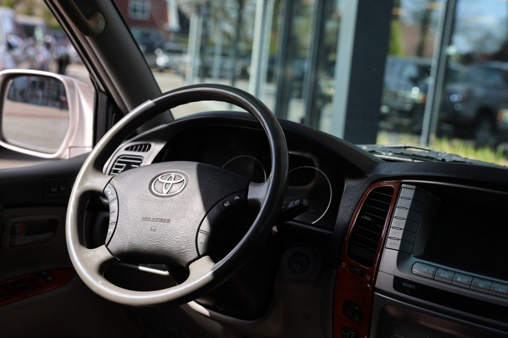 Toyota Landcruiser 100 4.2 TD EXECUTIVE A/T VAN