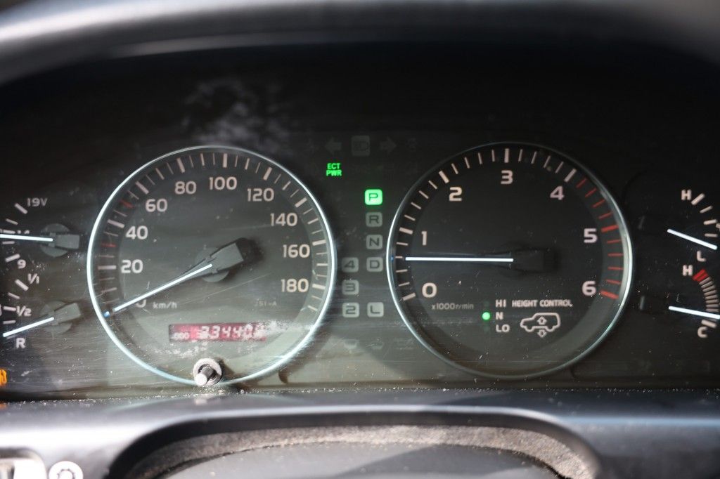 Toyota Landcruiser 100 4.2 TD EXECUTIVE A/T VAN