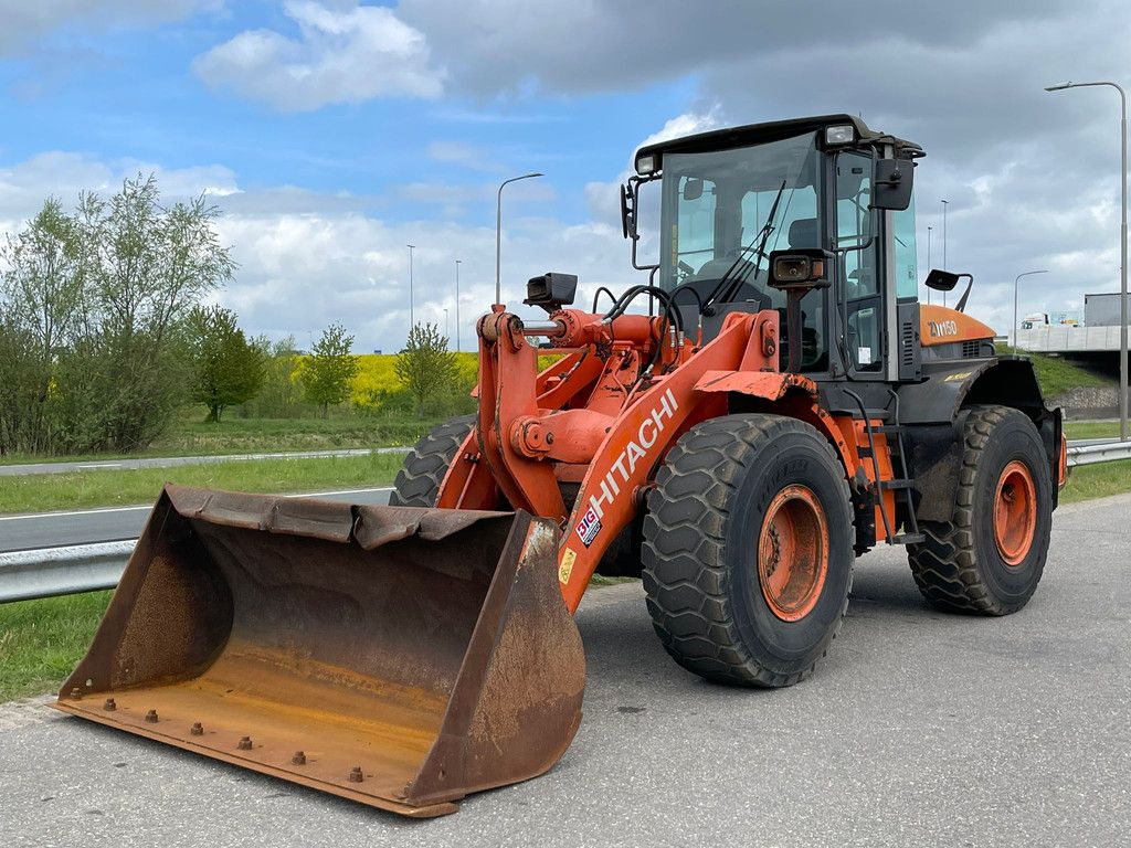 Hitachi ZW150