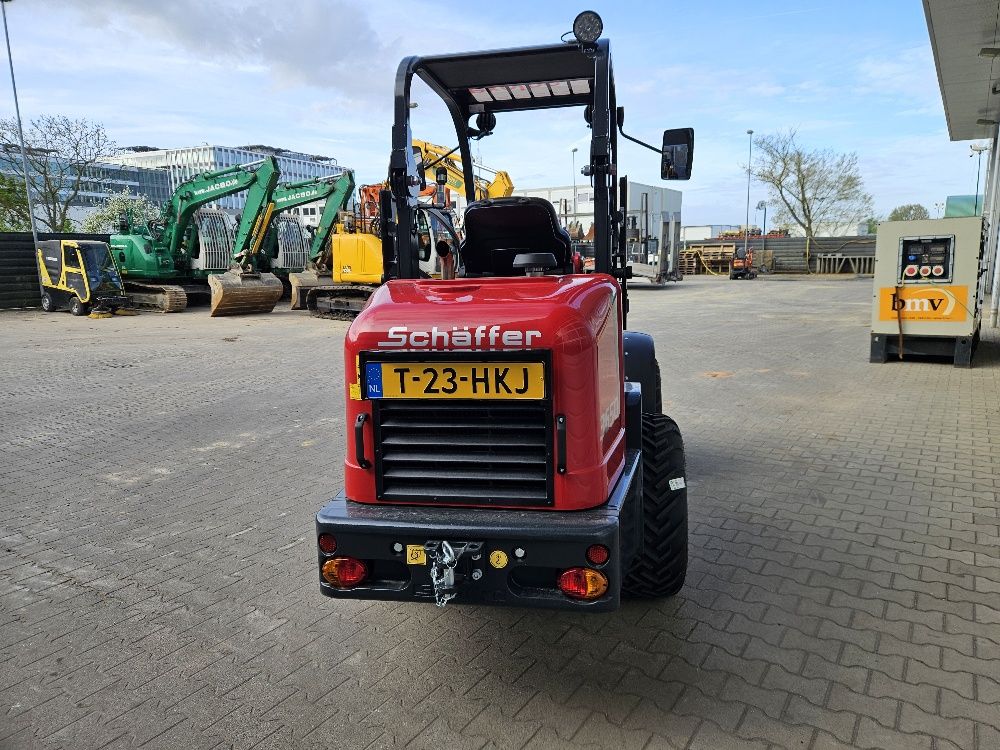 Schäffer 3650 kniklader