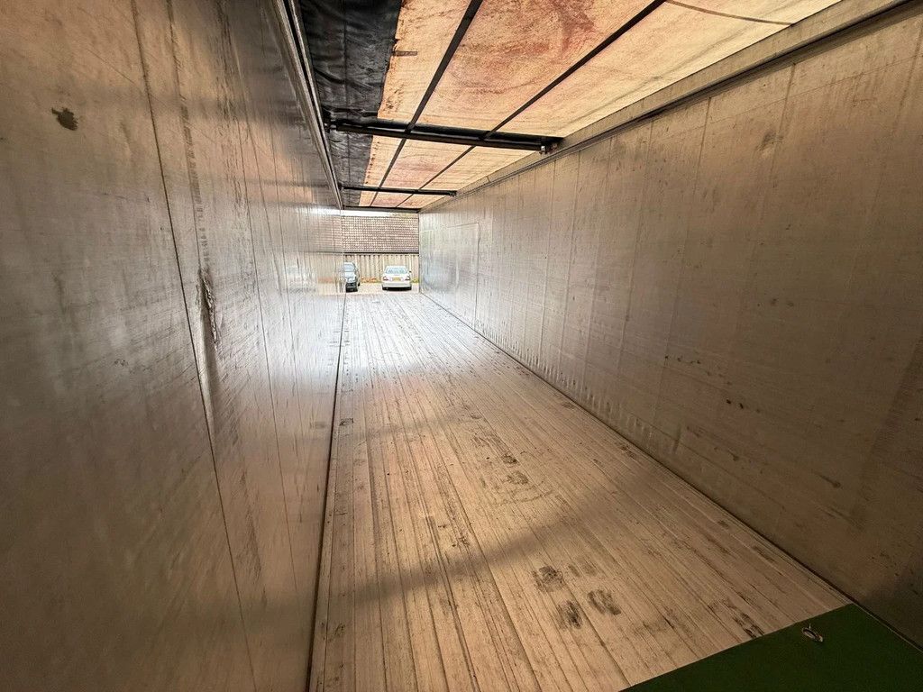 Knapen Trailers K200 90m3 4AS Liftas 2x Stuuras Alcoa 10MM Cargo Floor