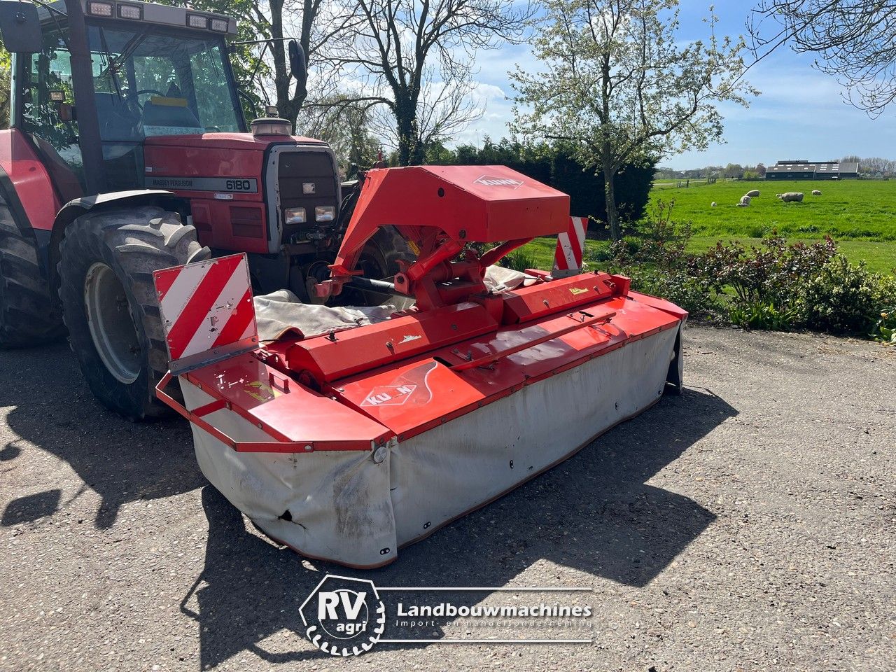 Kuhn FC 280F nette maaier!