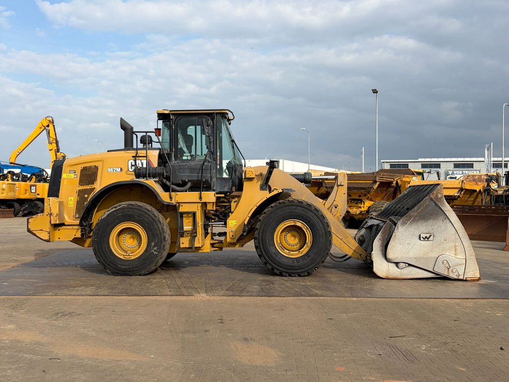 Caterpillar 962M