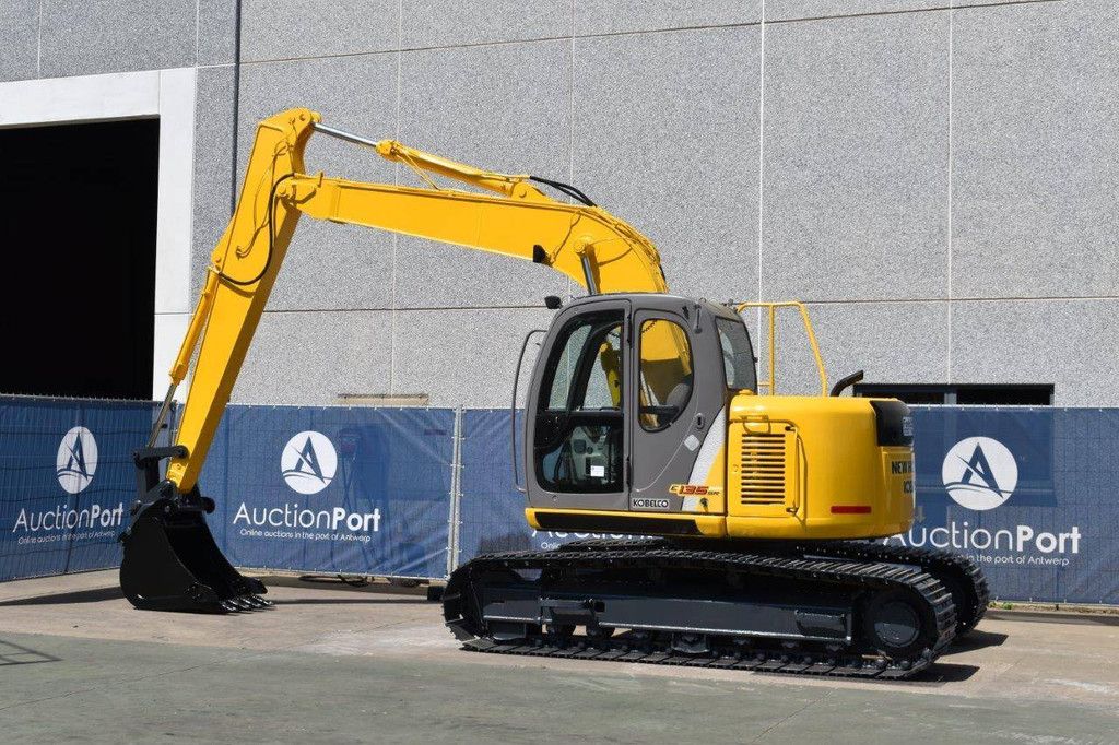 Kobelco E135SR Diesel Crawler Excavator