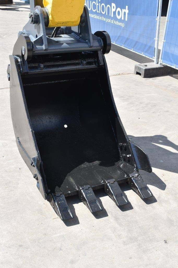 Kobelco E135SR Diesel Crawler Excavator