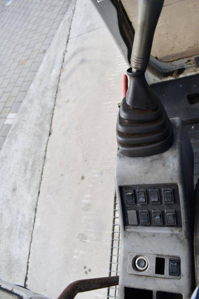 Rupsgraafmachine Kobelco SK160LC Diesel 1997