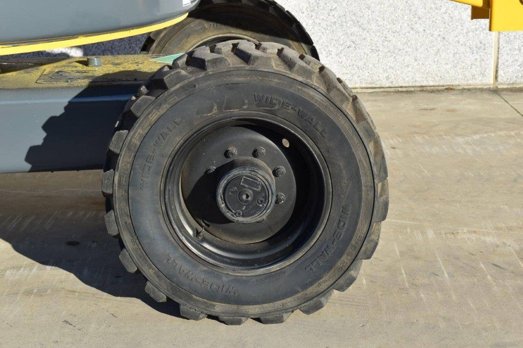 Knikarmhoogwerker Haulotte HA20PX Diesel 20m 2007