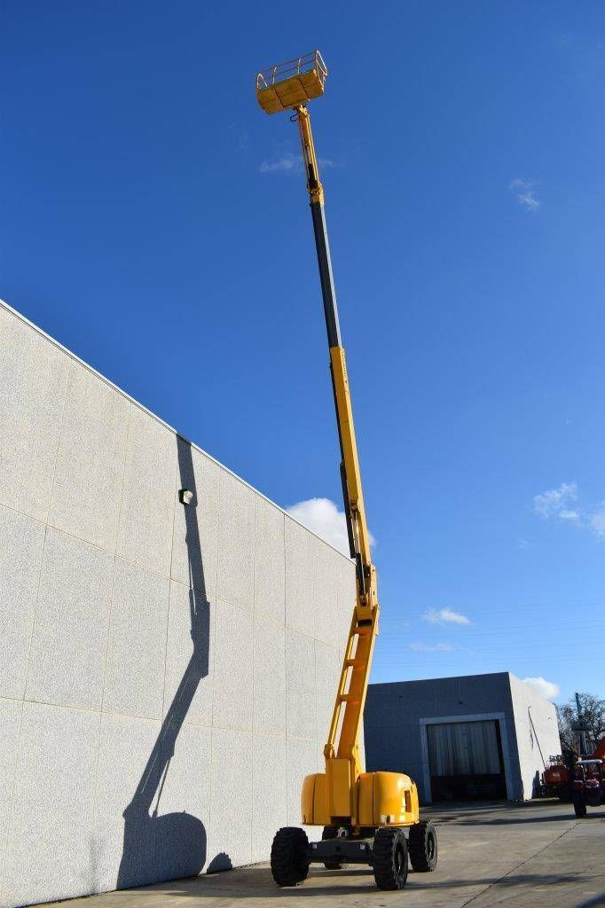 Knikarmhoogwerker Haulotte HA20PX Diesel 20m 2007